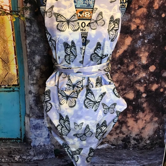 Lilac Butterfly 🦋 Multi-way Swimsuit - Picture 3 of 8